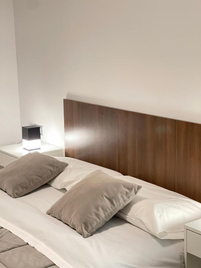 Smart Silver Apartment Central Bergamo Exterior foto